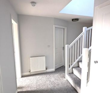 2 bedroom Flat To Let Total Size: 1238 SQ FT - Photo 3