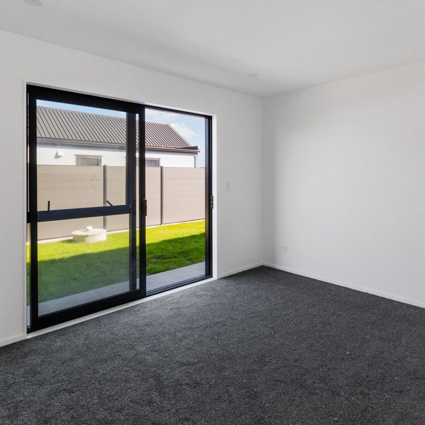 Four bedroom home in Kawakawa Bay! - Photo 1