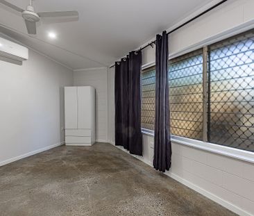 17/115 Mooney Street, Gulliver - Photo 2