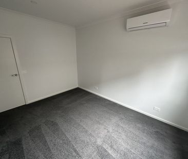 38 Numurkah Road,, Shepparton VIC 3630 - Photo 6