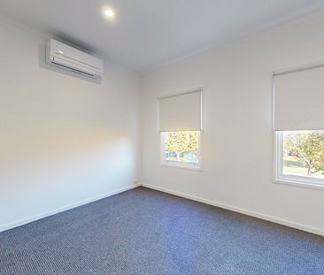 DREAM TOWNHOUSE IN FITZROY NORTH - Photo 1