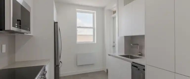 4870 Queen Mary Road | 4870 Queen Mary RoadQ, Montreal - Photo 1