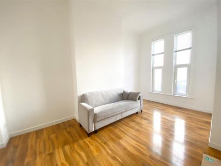 2 bedroom ground floor flat to rent - Photo 3