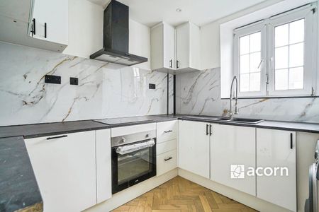 London, SE5 - Photo 3