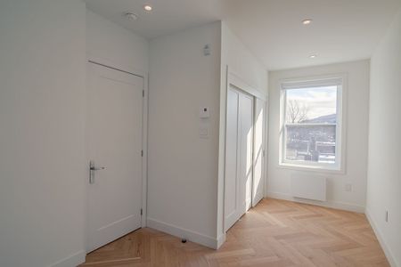 Condo for rent, Montréal (Outremont) - Photo 2