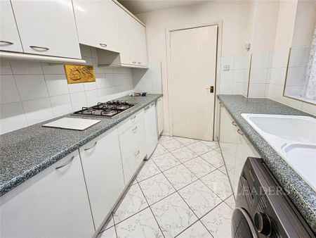 3 bedroom house to rent - Photo 2