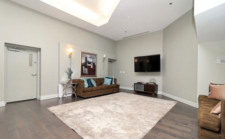 For Lease - 550 Queens Quay N/A Unit# 427, Toronto, Ontario - Photo 3