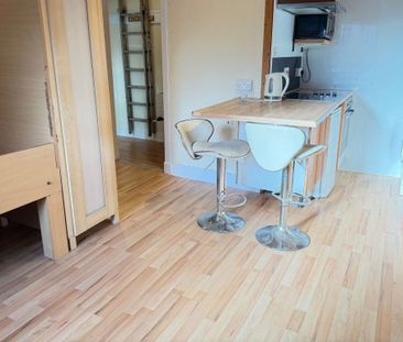 1 Bed Studio - Photo 4