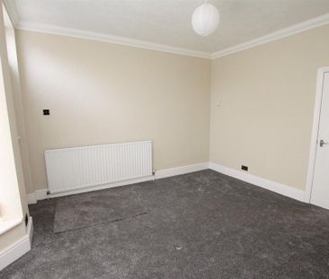 2 bedroom detached house to rent - Photo 5