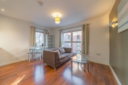 1 bedroom apartment to rent - Photo 2