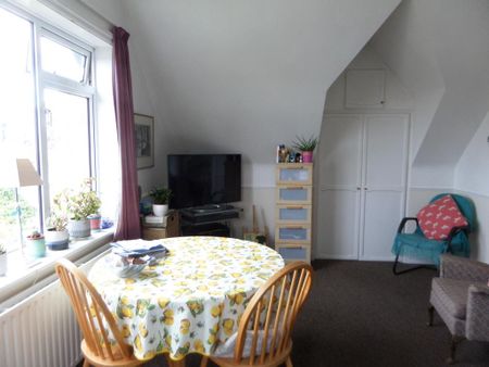 Studio to rent - Photo 5