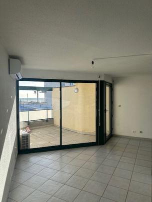 Location Appartement 2 pièces 55m² - Photo 1