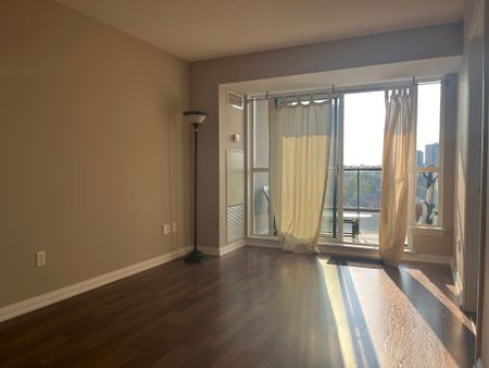 For Lease - 220 Forum Drive Unit# 707, Mississauga, Ontario - Photo 2