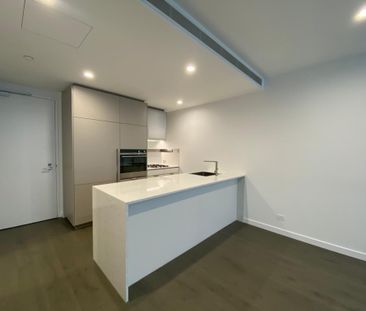 Courtyard Apartment! - Photo 6