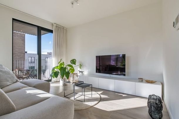 Appartement te huur - Photo 1