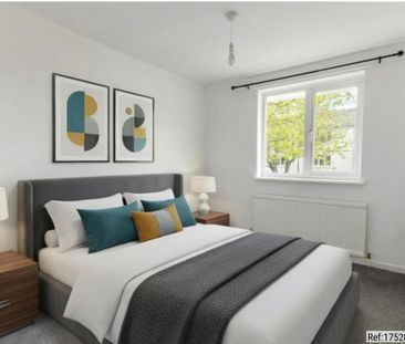 3 bedroom end of terrace house to rent - Photo 4