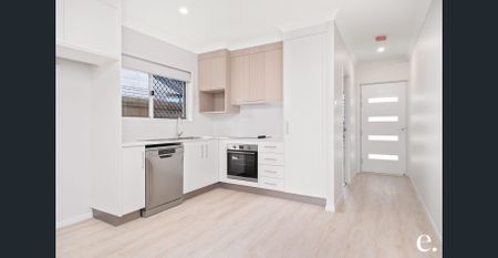 Brand new low-set modern unit - Photo 4