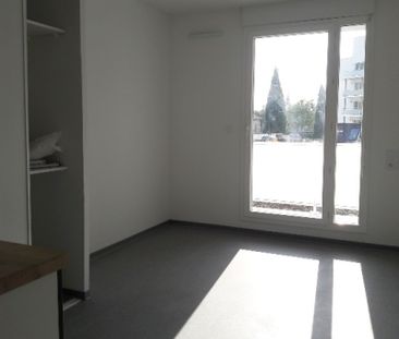Location Appartement 1 pièce 18m² NIMES 30000 - Photo 5