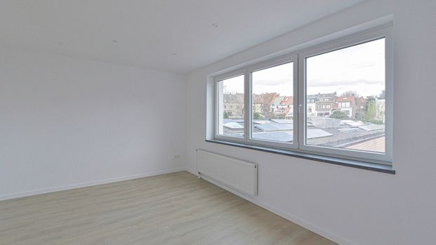 Duplex te huur in Woluwe-Saint-Pierre - Photo 1