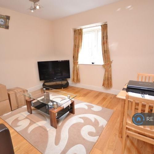 1 bedroom flat to rent - Photo 1