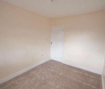 Oak Tree Crescent Oak Tree Crescent, Leeds, LS9 - Photo 5