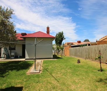 1 Caton Avenue, Coburg, VIC 3058 - Photo 3