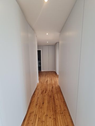 Location Appartement 4 pièces 94m² - Photo 4