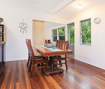 35 Suvla Street, Balmoral QLD 4171 - House For Rent | Domain - Photo 4