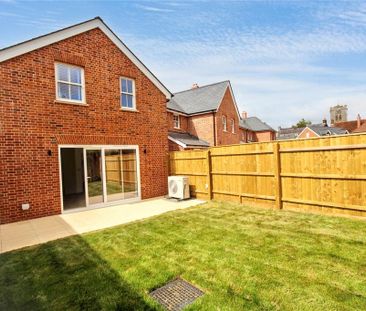 2 bedroom end of terrace house to rent - Photo 4