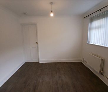 Orchard Close, Whitfield - Photo 6