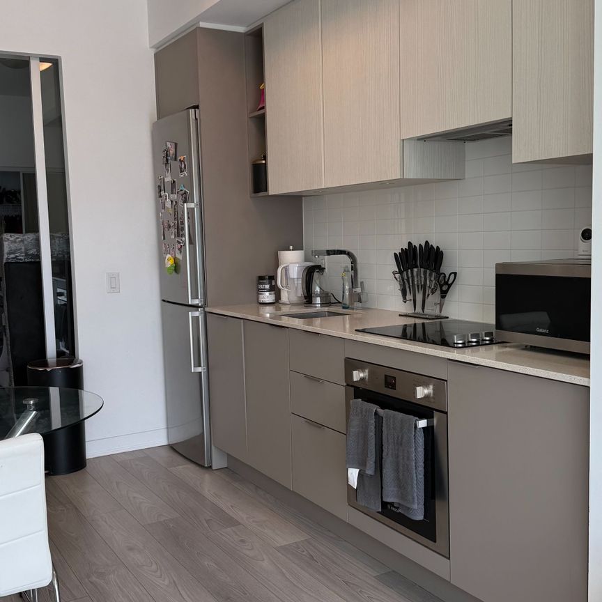 For Lease - 120 Parliament Street Unit# 1701, Toronto, Ontario - Photo 1