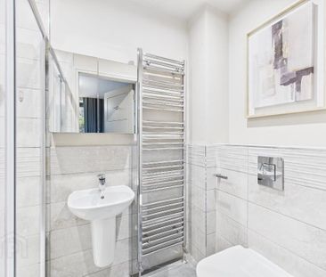 Apartment 5 Lesley Parklands 60 Knocknagoney Road, Belfast, BT4 2FU - Photo 4