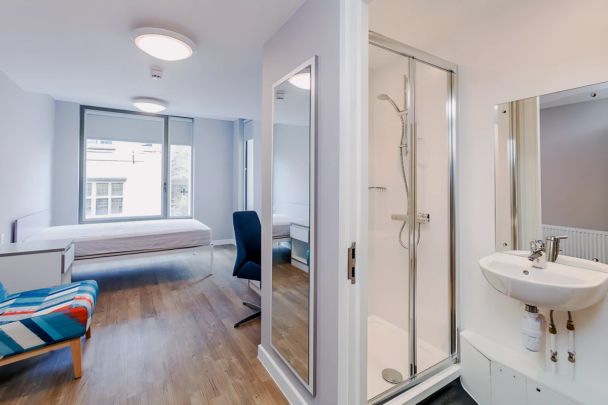 7 Bed Cluster - Photo 1