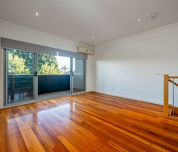 MODERN ABODE / CONVENIENTLY LOCATED! - Photo 1