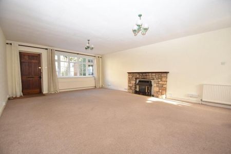 3 bedroom end of terrace house to rent - Photo 4
