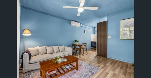 THE PERFECT CITY PAD - YOUR INNER-URBAN LIFESTYLE STARTS HERE! - Photo 1