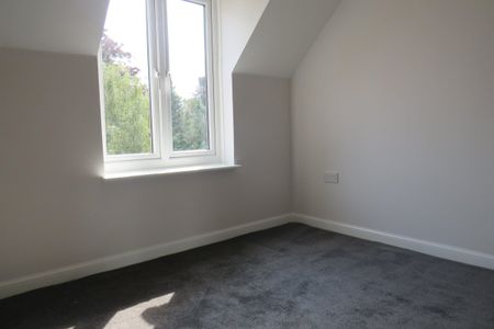 Blandford Close - Photo 2