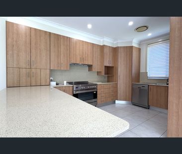 37 Neptune Street, Dundas Valley, NSW 2117 - Photo 3