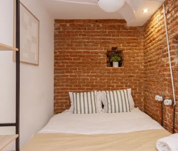 Calle de la Amnistía, Madrid, Community of Madrid 28013 - Photo 3