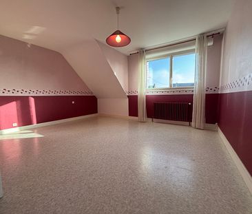 Location Maison 5 pièces 123m² - Photo 3