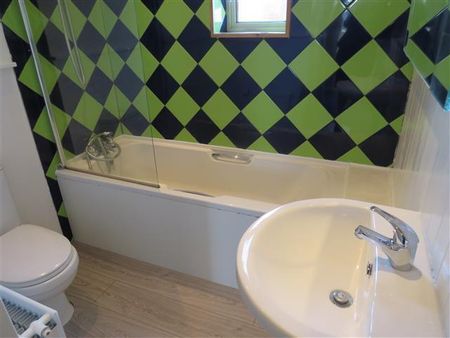 Pine Road, Bournemouth - Photo 5