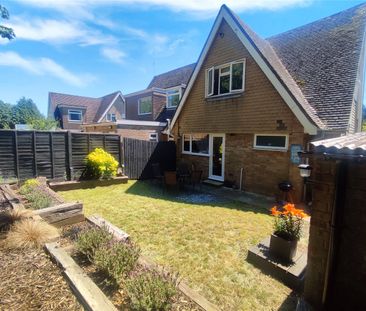 2 bedroom bungalow to rent Cradock Place, Worthing, BN13 - Photo 5