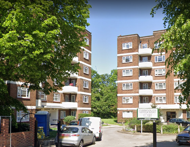 2 bedroom flat to rent - Photo 1