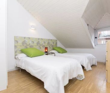 3-bedroom apartment for rent in Sol perfect for professionals, couples, and students. - Foto 6