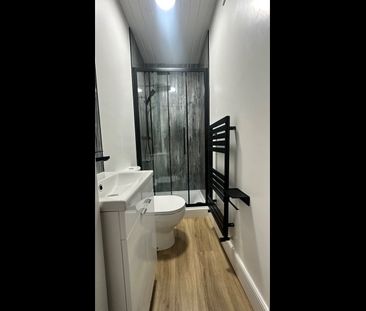 6 Bed End Terrace, Balfour Road, NG7 - Photo 5