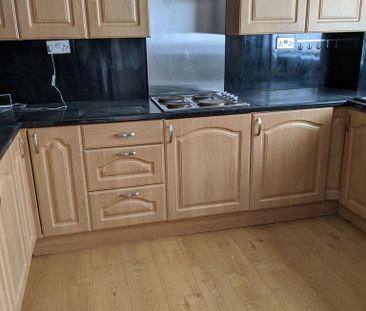 3 bedroom terraced house to rent - Photo 4