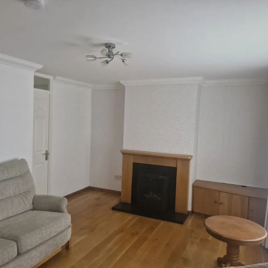 77 Carlingford Park - Photo 1