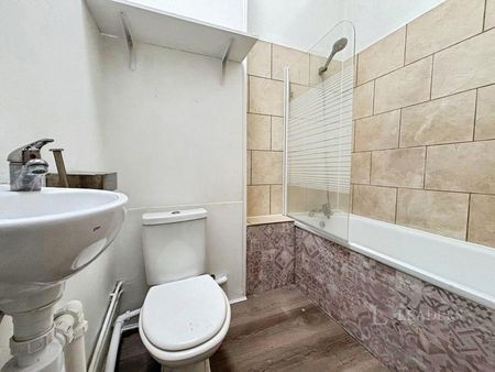 3 bedroom maisonette to rent Renown Close, Croydon, CR0 - Photo 5