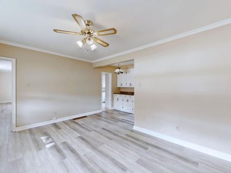 For Lease - 60 Northwood Drive, Toronto, Ontario - Photo 4