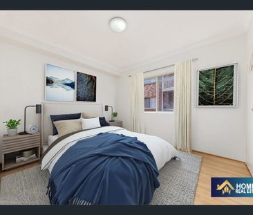 Specious 2 Beds unit FOR RENT just besides of Carramar station - Photo 2